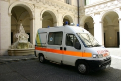 donazione-ambulanza-zerouno_13887374541_o