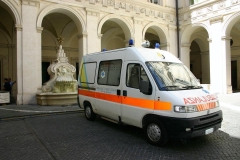 donazione-ambulanza-zerouno_13887379432_o