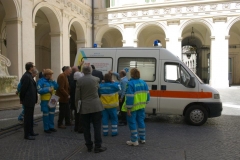 donazione-ambulanza-zerouno_13910491185_o