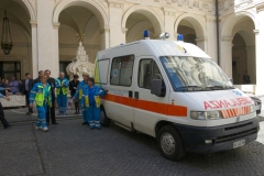 donazione-ambulanza-zerouno_13910491875_o