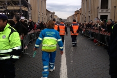 papa-francesco---piazza-san-pietro-marzo-2013_13887609292_o