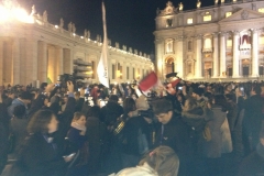 papa-francesco---piazza-san-pietro-marzo-2013_13911136674_o