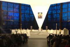 pellegrinaggio-2014-delle-misericordie-al-santuario-della-madonna-del-divino-amore_14356794122_o